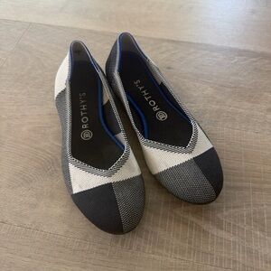 Rothy's The Flat cap-tow Black and White Women's ballet flat shoes size 9